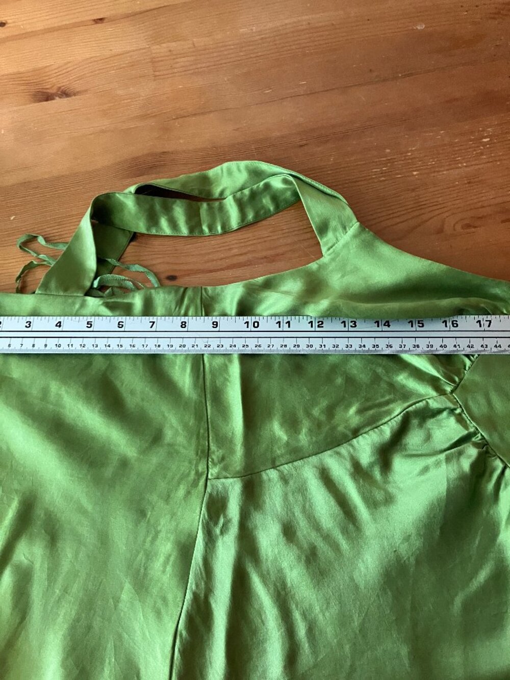 NINE WEST Green Satin Silk tank/top Size 10 - Picture 9 of 10